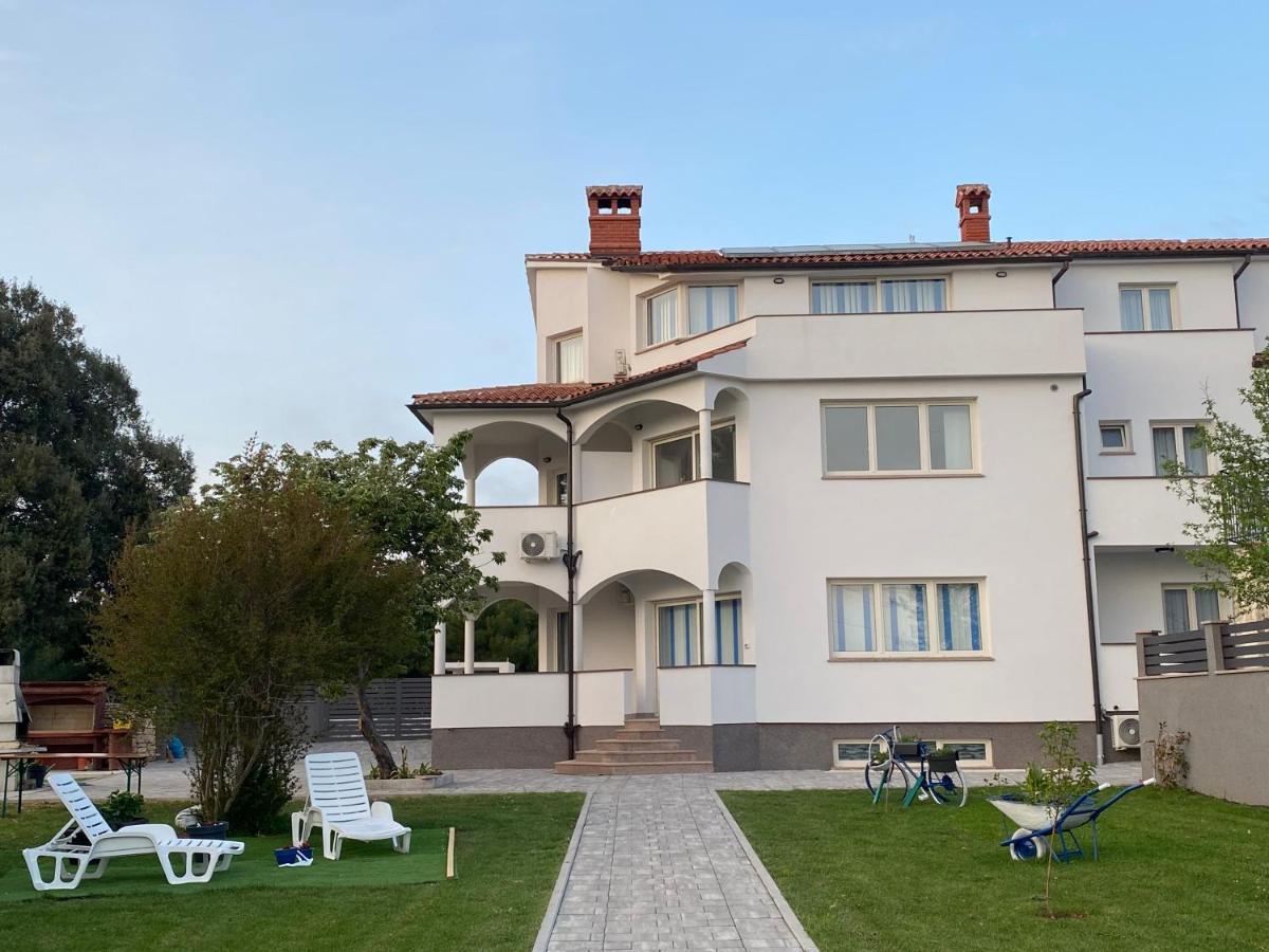 Villa Mara Пула Экстерьер фото
